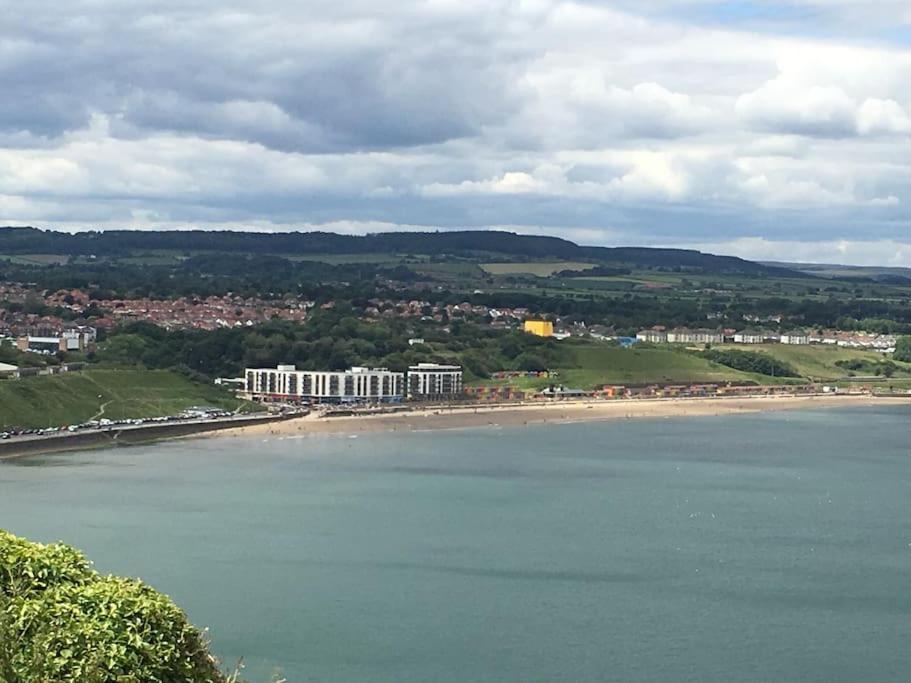 The North Bay Hideaway, Scarborough Apartman Kültér fotó